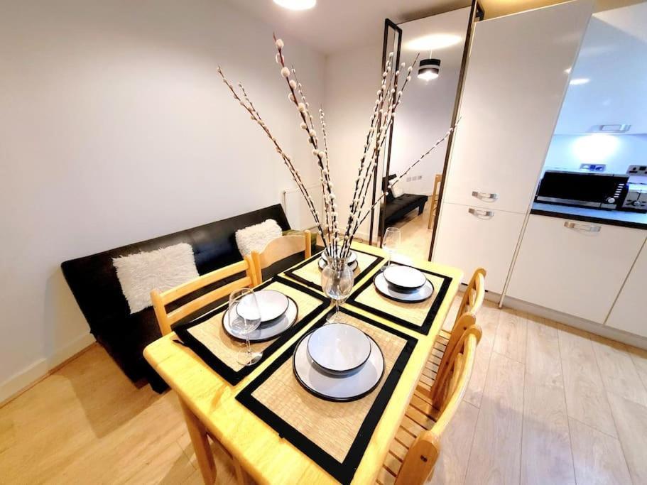 Battersea Power Station Suite 런던 외부 사진